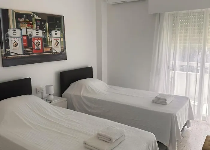 公寓 Charming 2 Bdr Free Parking & Wi-fi 尼科西亚